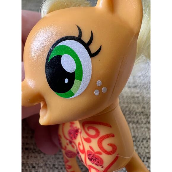 My Little Pony MLP Applejack Friendship is Magic Brushable 2016 Glitter - Picture 6 of 8